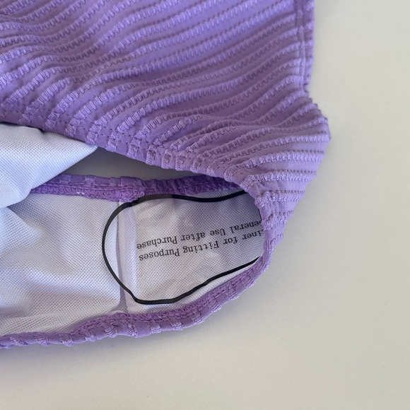 SHEIN Lavender Ribbed High Cut Bikini Bottoms - Picture 2 of 3